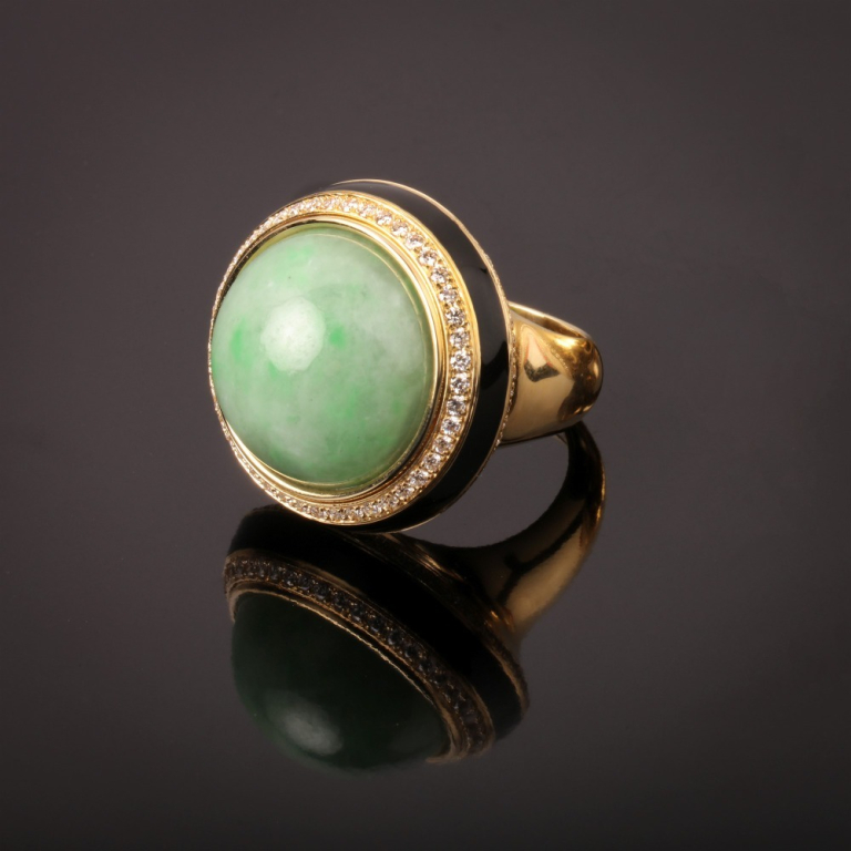 Dorian, Hard stone and diamond ring